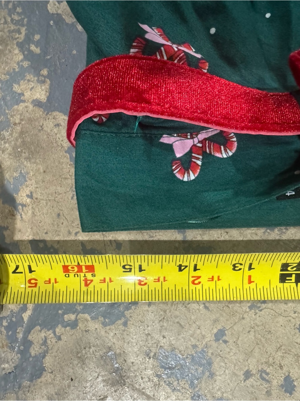 Hell Bunny holiday skirt - Picture 3 of 8